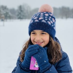 001 SET: Connex Gear beanie and gloves set